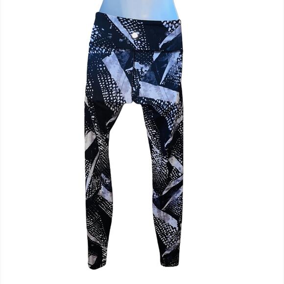 Lululemon 'Wunder Under' TIght-Pant III 'Hugged' Static Mist - Picture 2 of 5